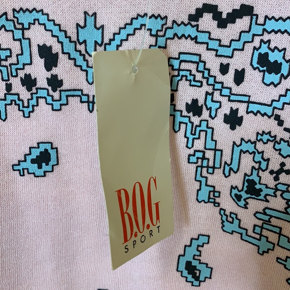 SOLD B.O.G Sport Vintage Sweater Women’s Pullover collar Bandana Graphic Sweater - Picture 5 of 7